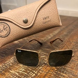 1971 Square Ray Bans